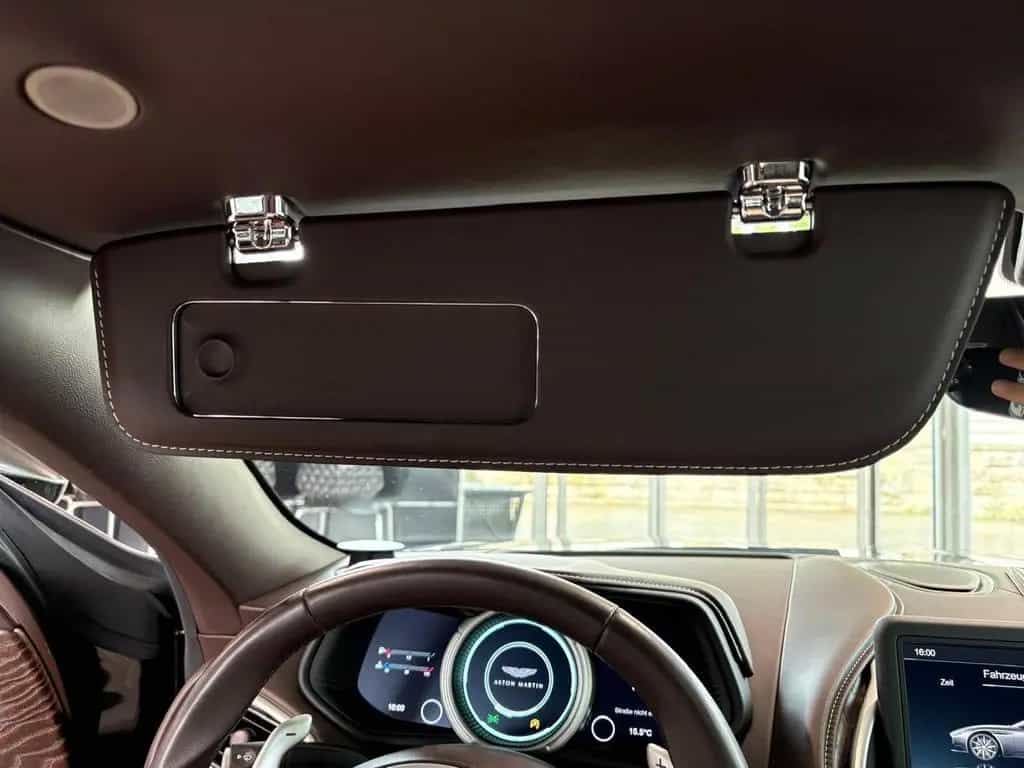 Aston Martin DB11 V12 AMR B&O Q GARANTIE 04/2018-photo-43