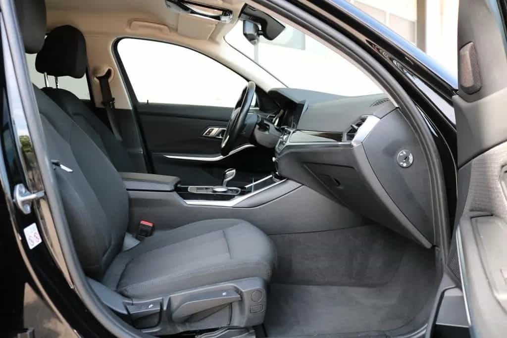 BMW 320 d Touring*Advantage*Automatik*AHK* 11/2021-photo-10