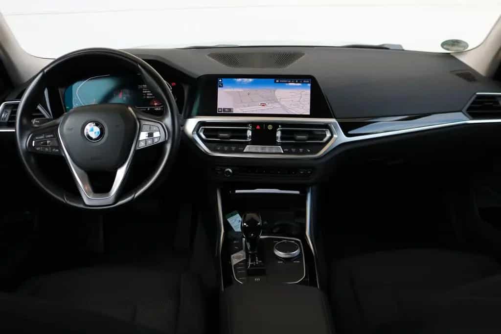 BMW 320 d Touring*Advantage*Automatik*AHK* 11/2021-photo-3