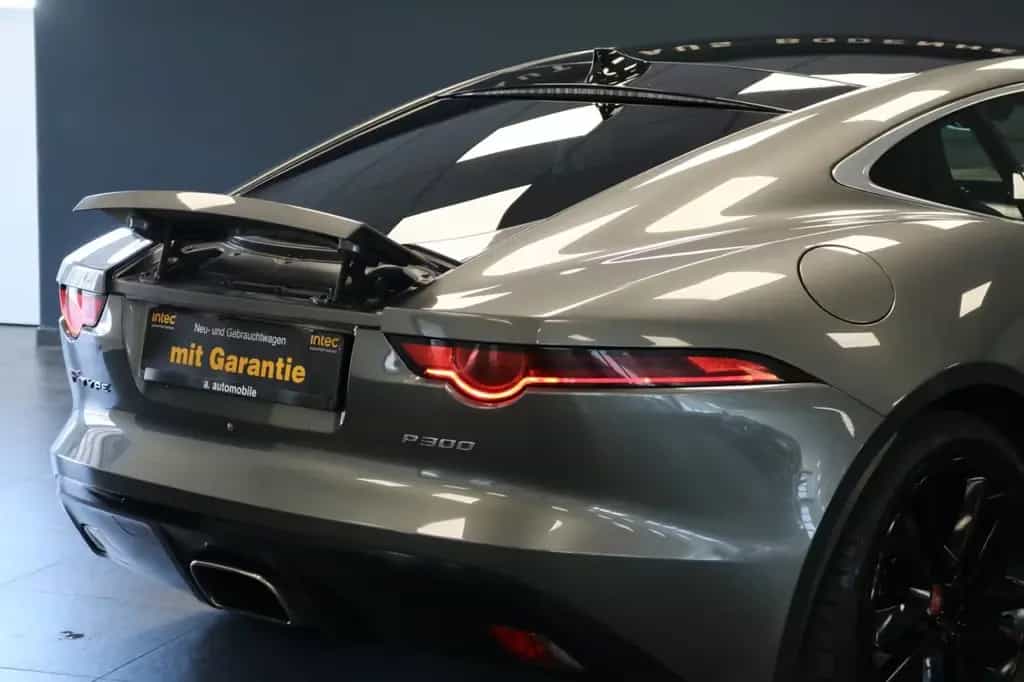 Jaguar F-Type Coupe P300 Automatik/PANO/KAMER/MERIDIAN 05/2018-photo-15