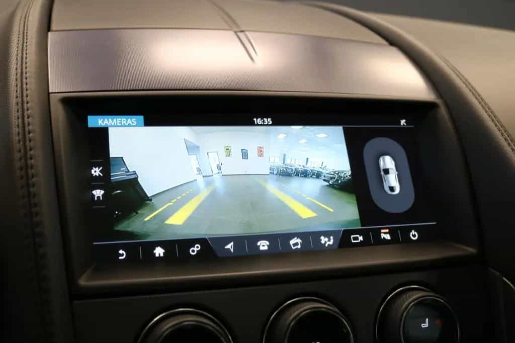Jaguar F-Type Coupe P300 Automatik/PANO/KAMER/MERIDIAN 05/2018-photo-37