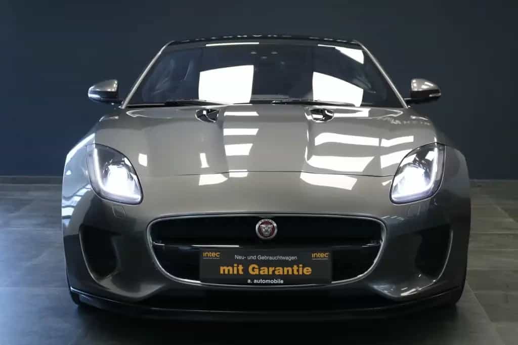 Jaguar F-Type Coupe P300 Automatik/PANO/KAMER/MERIDIAN 05/2018-photo-7