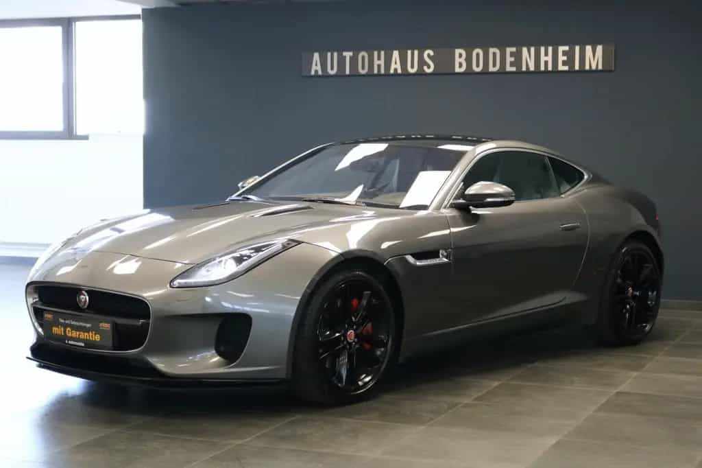 Jaguar F-Type Coupe P300 Automatik/PANO/KAMER/MERIDIAN 05/2018-photo-8