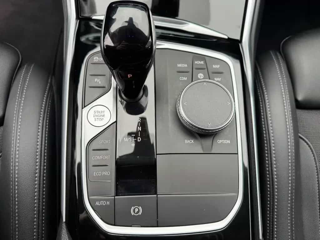 BMW 320 d xDrive Sport Line 06/2022-photo-20