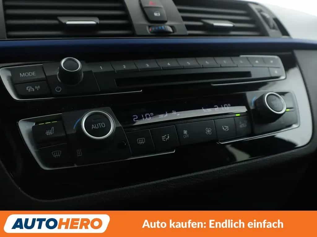 BMW 120 1er 120i Edition M Sport Shadow Aut.*NAVI*TEMPO* 11/2018-photo-21