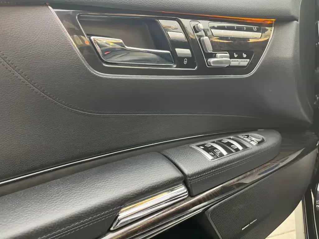Mercedes-Benz CL 500 Coupe *Scheckheft* 10/2011-photo-16
