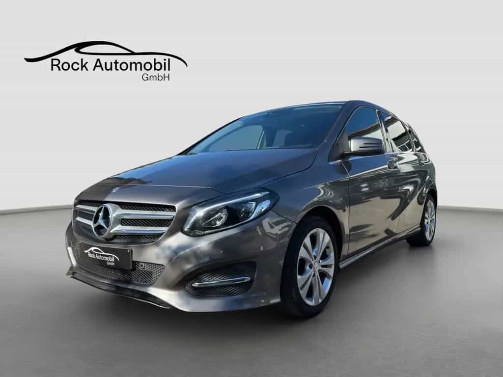 Mercedes-Benz B 200 d 7G Urban LED Navi - Rückfahrkamera *Gara 09/2016-photo-1