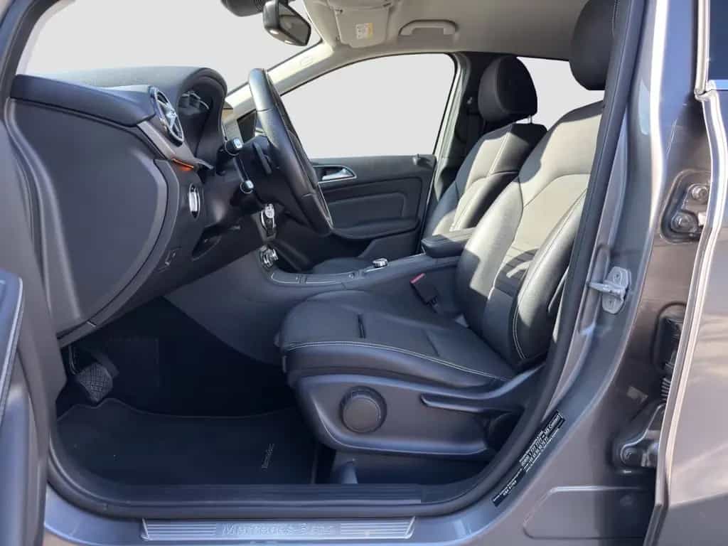 Mercedes-Benz B 200 d 7G Urban LED Navi - Rückfahrkamera *Gara 09/2016-photo-10