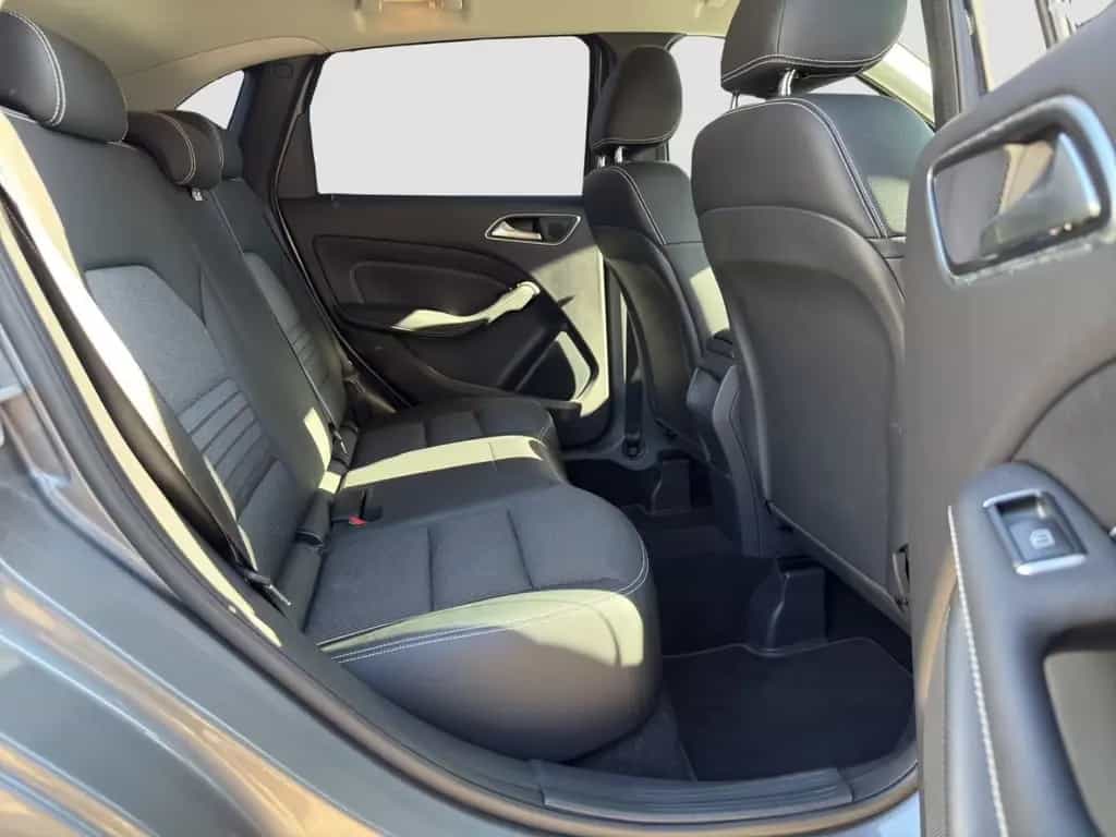 Mercedes-Benz B 200 d 7G Urban LED Navi - Rückfahrkamera *Gara 09/2016-photo-20