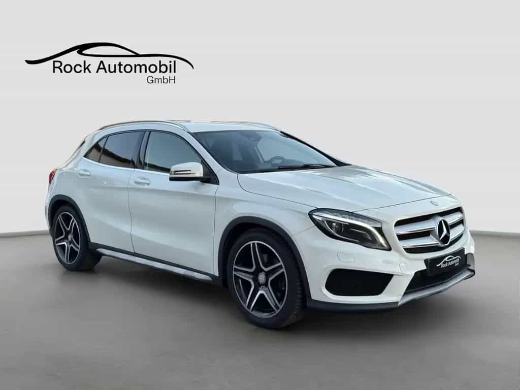 Mercedes-Benz GLA 250 AMG Line Rückfahrkamera *Garantie* 12/2014-photo-2