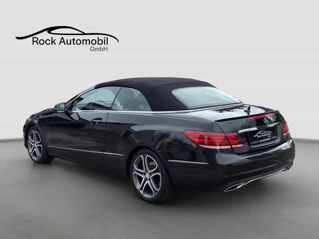 Mercedes-Benz E 220 CDI Cabrio 7G Airscarf LED Multikontursitz 04/2015-photo-3