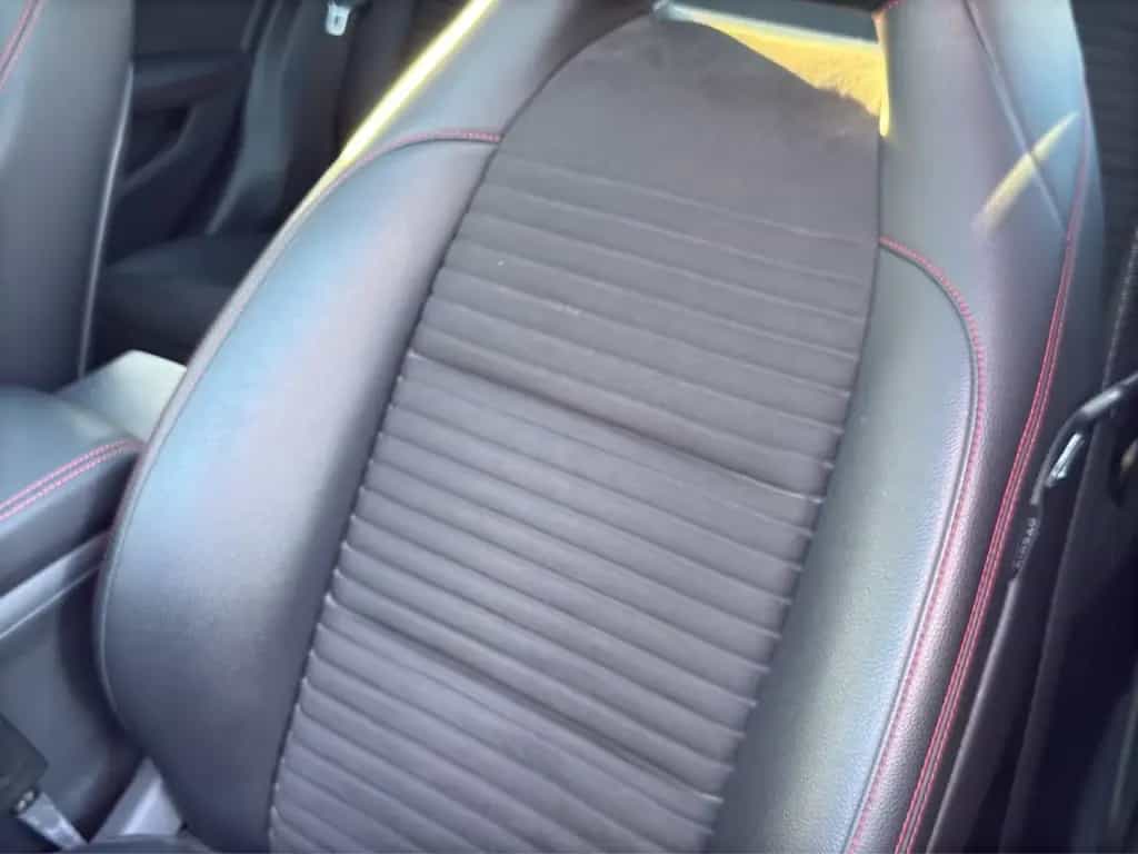 Mercedes-Benz GLA 180 AMG Line 7G *Garantie* 02/2017-photo-24
