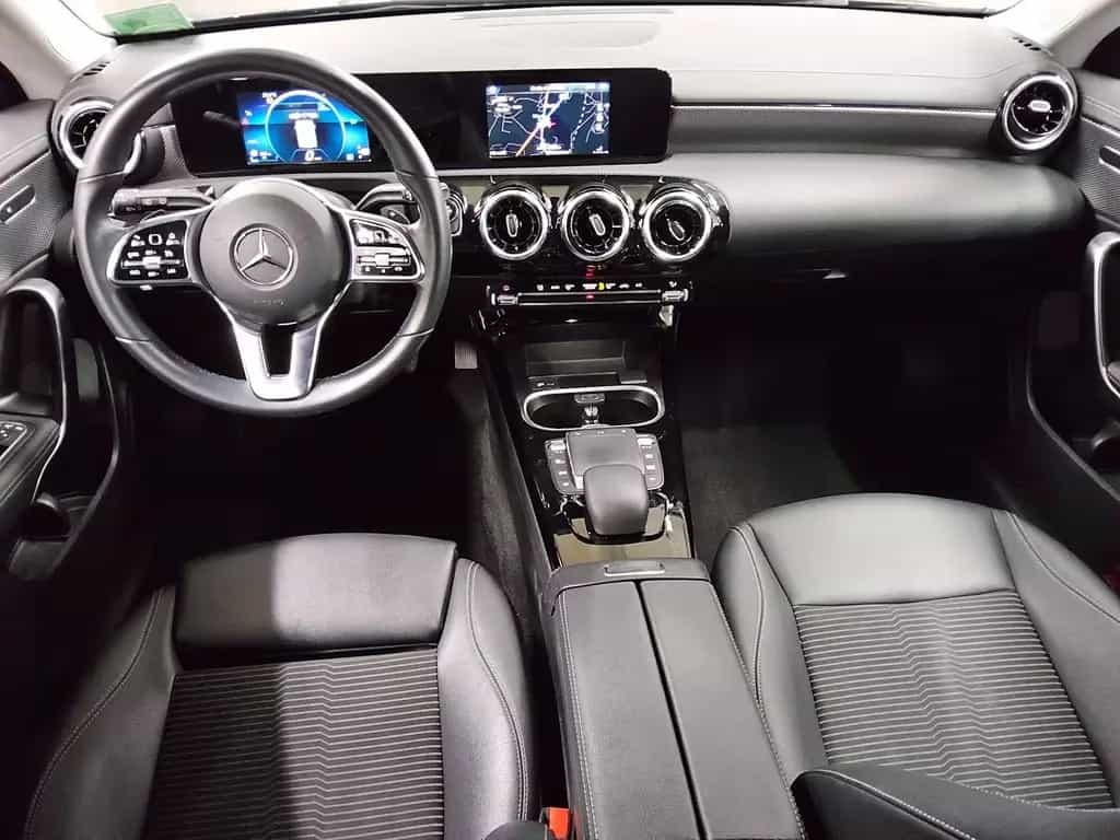 Mercedes-Benz CLA 180 Shooting Brake CLA 180 SB d Progressive Navi LED MBUX T-Leder 01/2023-photo-4
