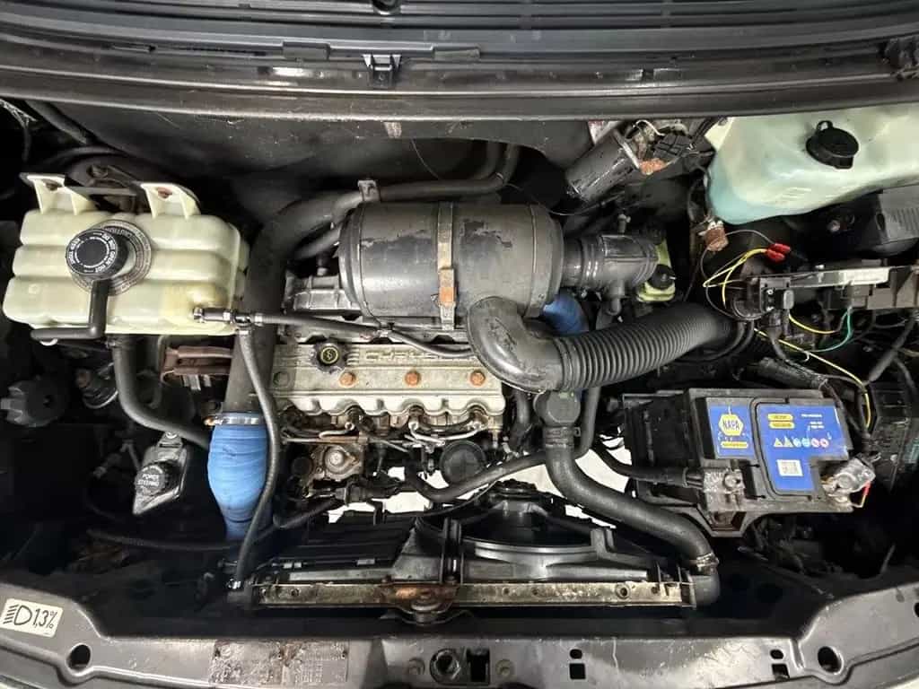 Chrysler Voyager 2.5 td SE 09/1992-photo-15