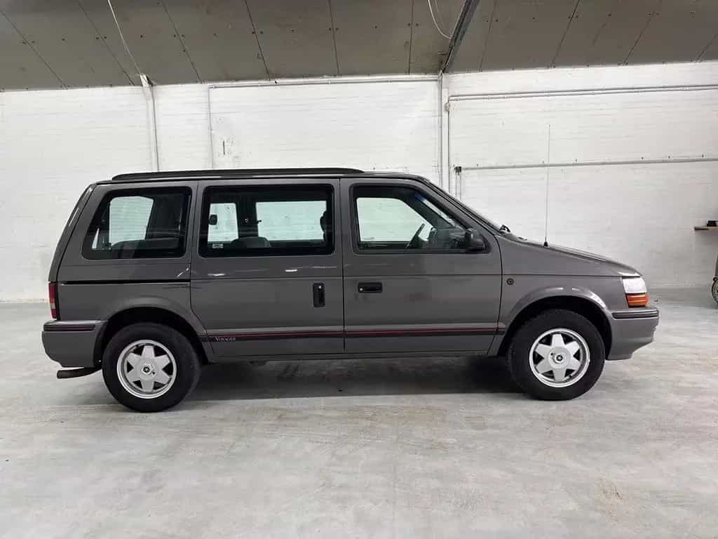 Chrysler Voyager 2.5 td SE 09/1992-photo-5