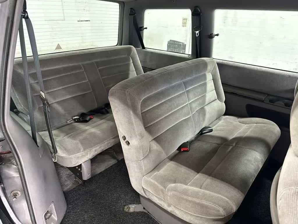 Chrysler Voyager 2.5 td SE 09/1992-photo-8