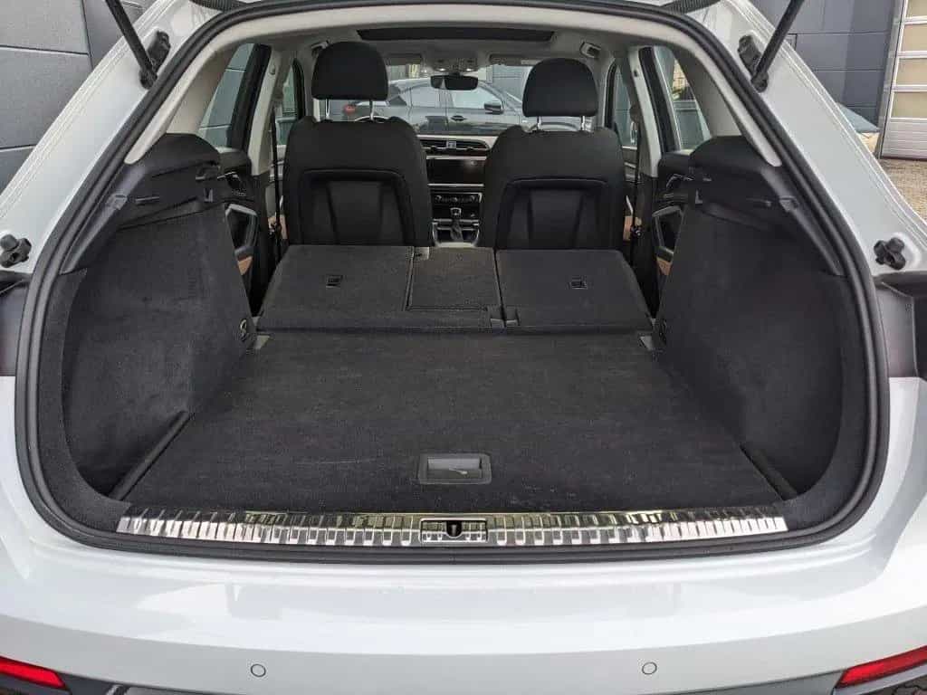 Audi Q3 2.0l TFSI Quattro Advanced Pano Matrix-LED 04/2019-photo-26