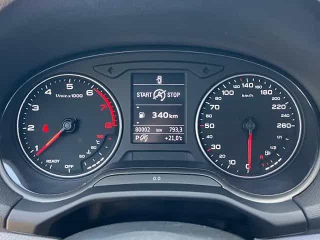 Audi Q2 1.4 TFSI design KLIMA NAVI ALU 08/2017-photo-11