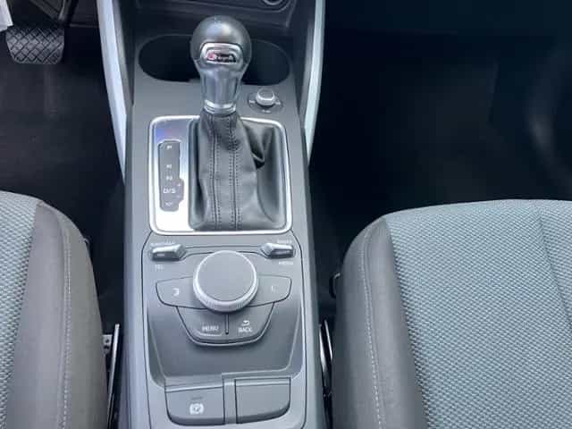 Audi Q2 1.4 TFSI design KLIMA NAVI ALU 08/2017-photo-17