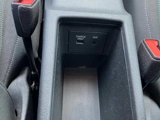 Audi Q2 1.4 TFSI design KLIMA NAVI ALU 08/2017-photo-19