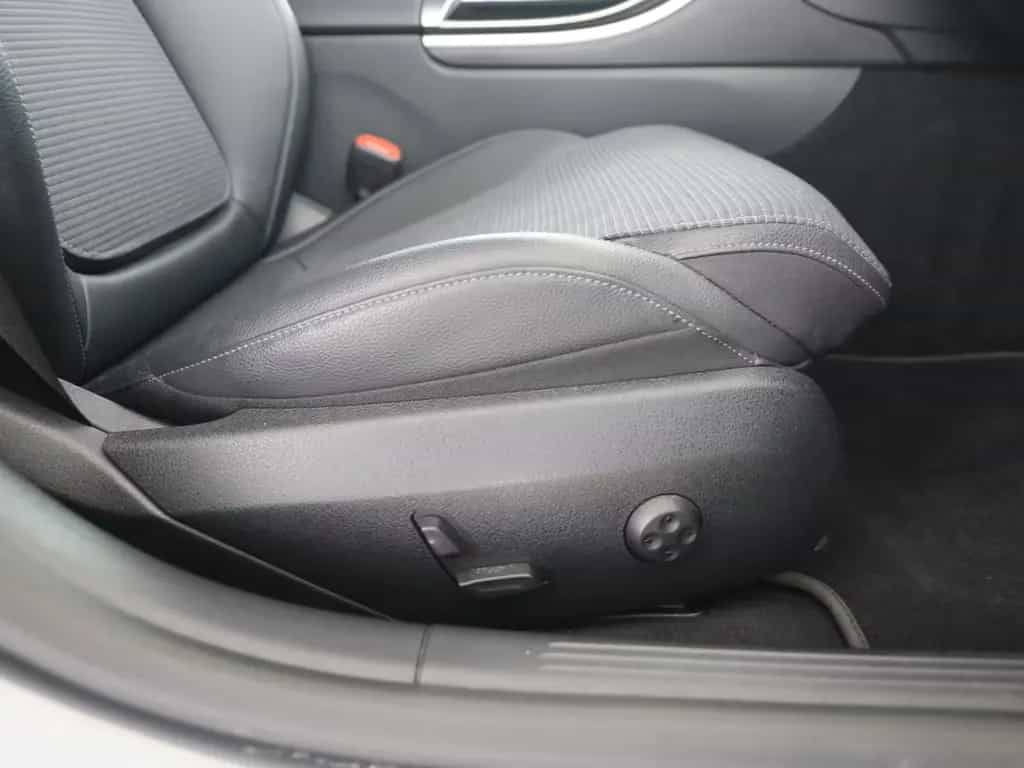Mercedes-Benz C 200 4M Avantgarde MBUX Kamera LED Navi Sitzhz 02/2022-photo-17