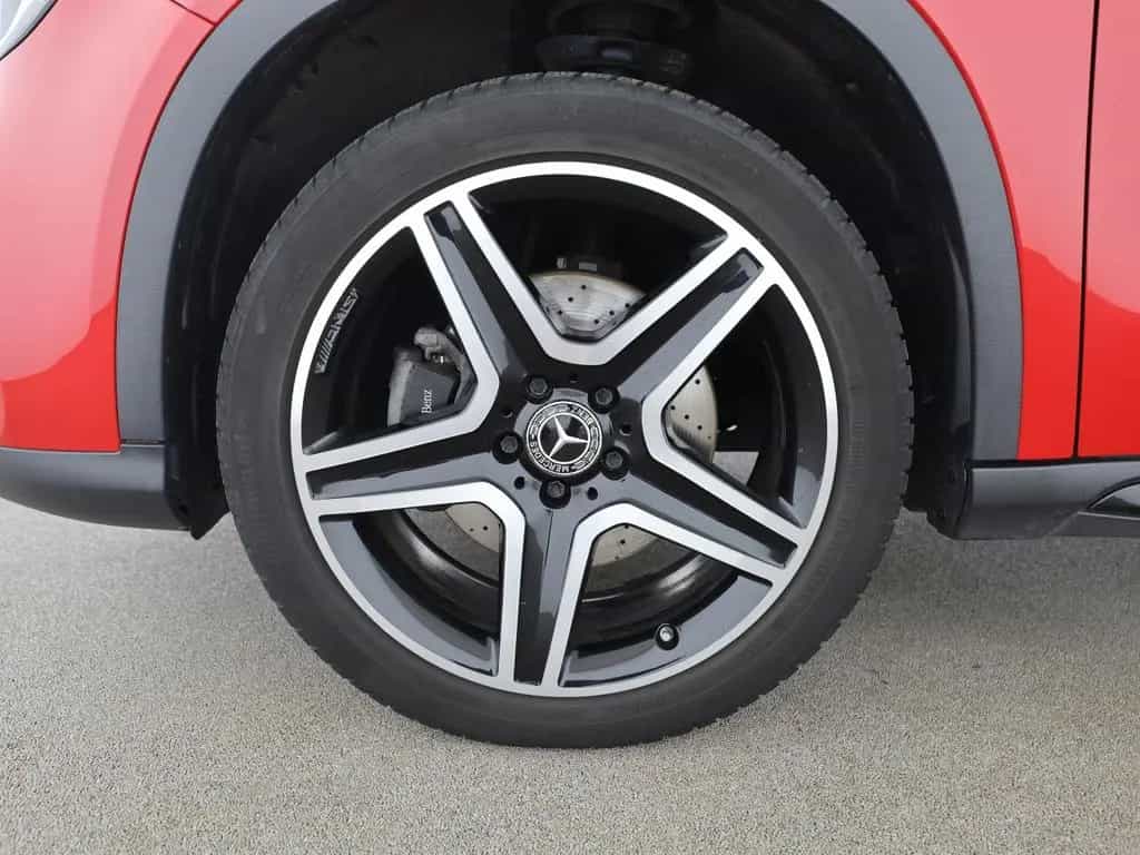 Mercedes-Benz GLA 220 4M AMG AHK Pano LED StandHz. Night 01/2020-photo-16