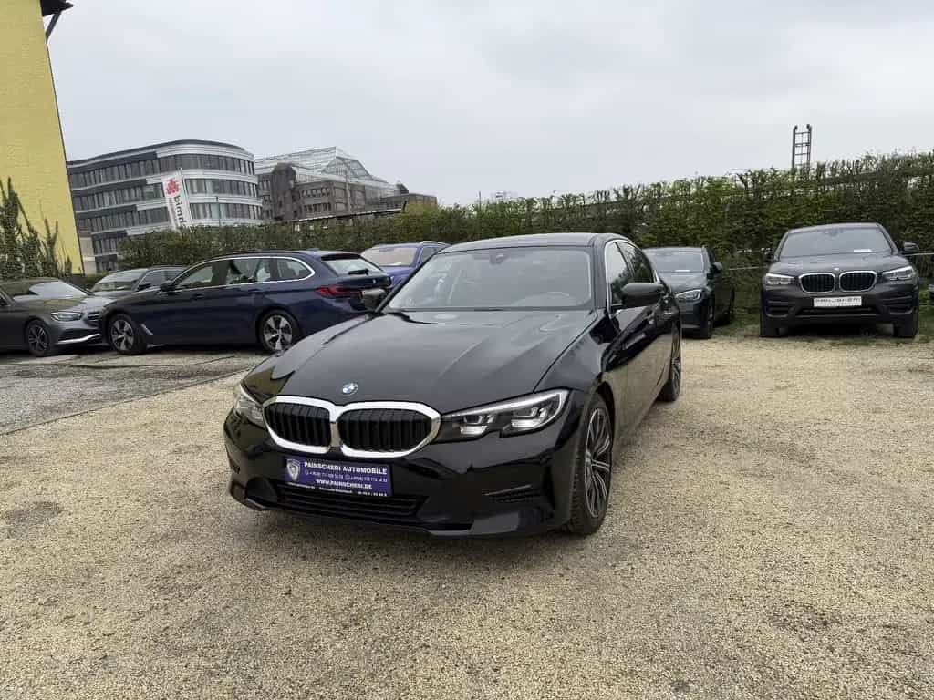 BMW 320 d Lim. Advantage Aut. LED+KAMERA+LEDER+SPUR. 10/2020-photo-1