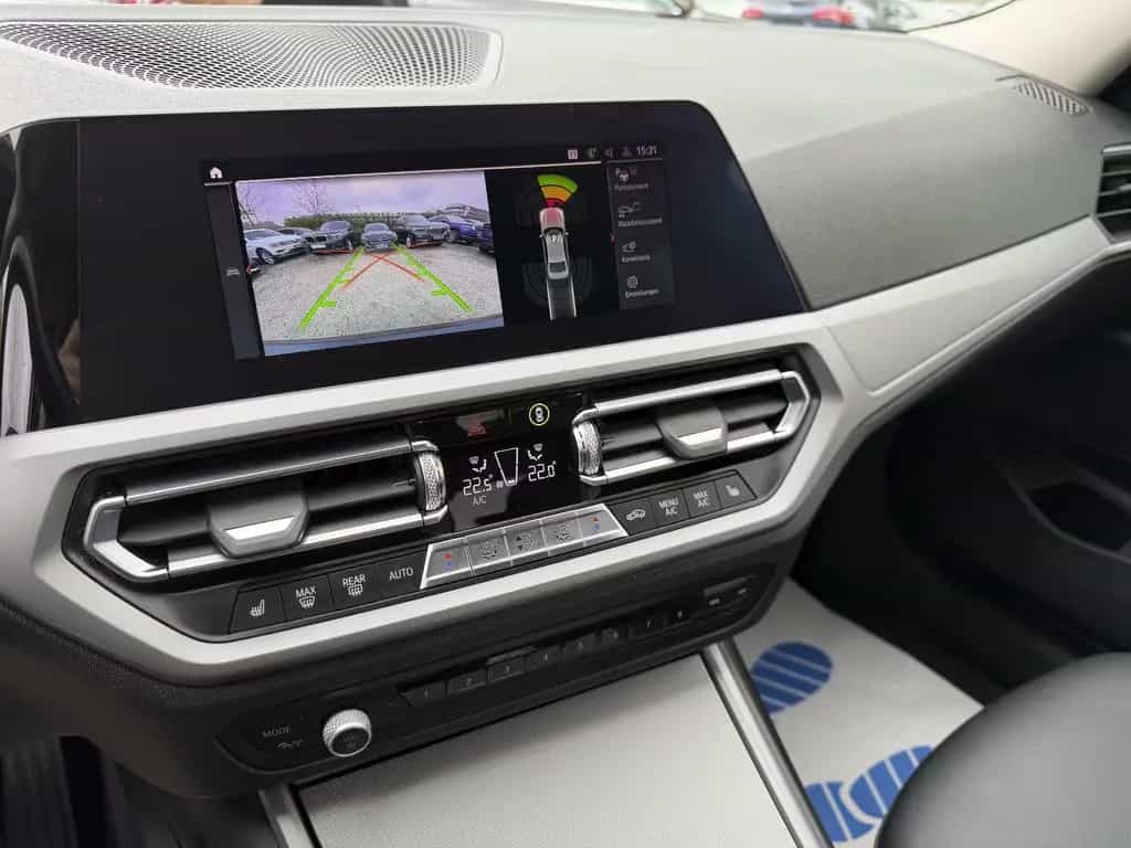 BMW 320 d Lim. Advantage Aut. LED+KAMERA+LEDER+SPUR. 10/2020-photo-13