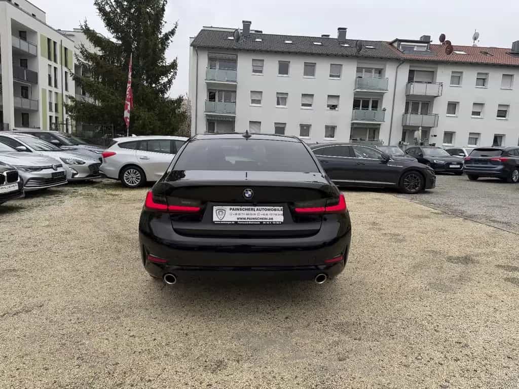 BMW 320 d Lim. Advantage Aut. LED+KAMERA+LEDER+SPUR. 10/2020-photo-3