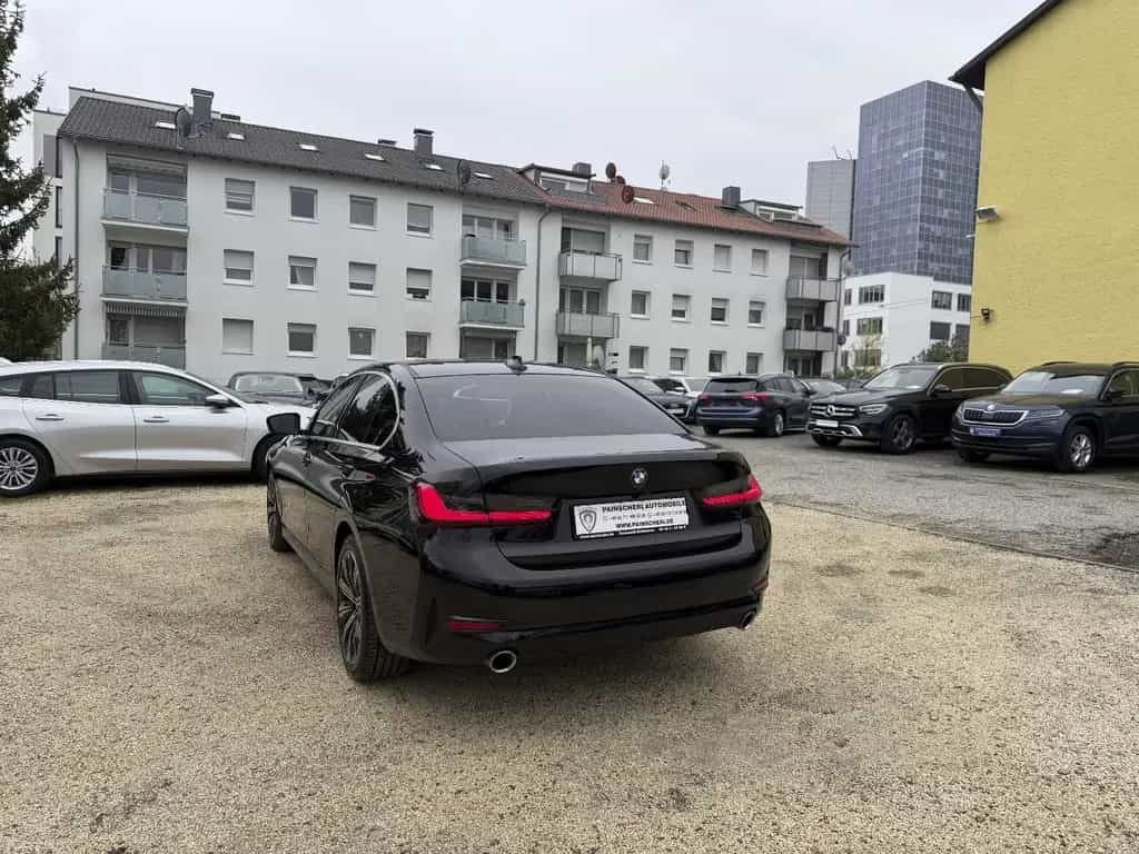 BMW 320 d Lim. Advantage Aut. LED+KAMERA+LEDER+SPUR. 10/2020-photo-6