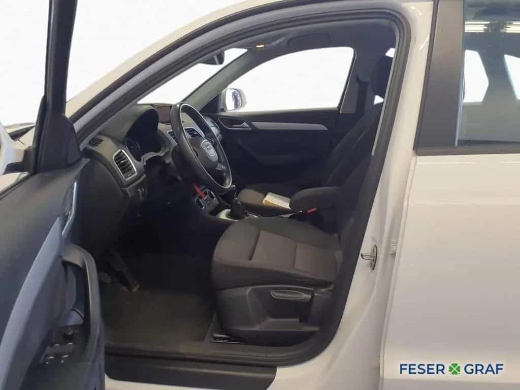 Audi Q3 1.4 TFSI ultra LED SHZ PDC Plus 08/2018-photo-3