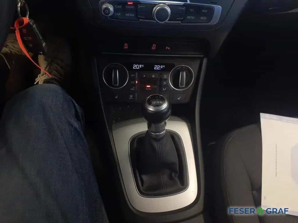 Audi Q3 1.4 TFSI ultra LED SHZ PDC Plus 08/2018-photo-4