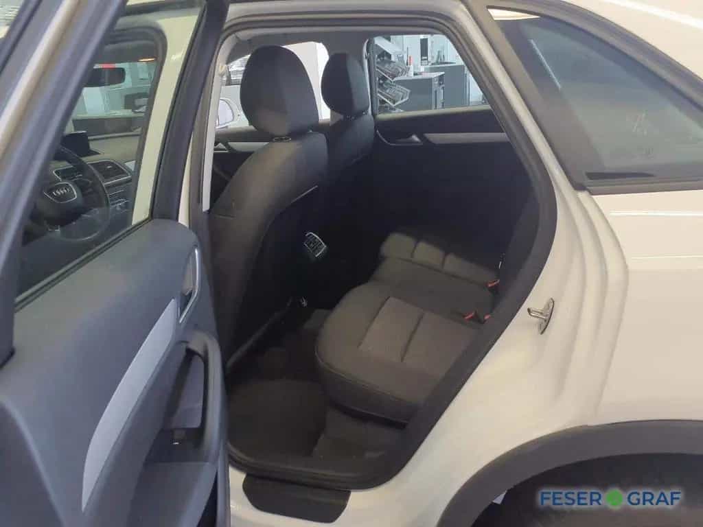 Audi Q3 1.4 TFSI ultra LED SHZ PDC Plus 08/2018-photo-7