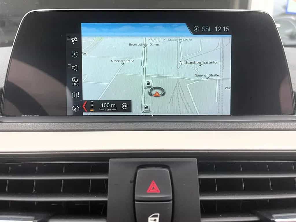 BMW 220 i Cabrio AUT Advantage LED H&K NAVI SHZ PDC 06/2018-photo-26