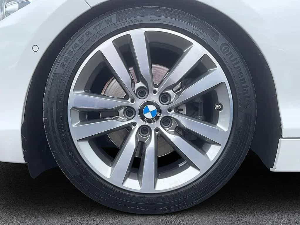 BMW 220 i Cabrio AUT Advantage LED H&K NAVI SHZ PDC 06/2018-photo-38