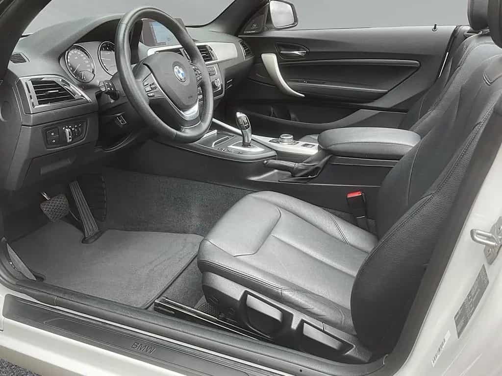 BMW 220 i Cabrio AUT Advantage LED H&K NAVI SHZ PDC 06/2018-photo-8