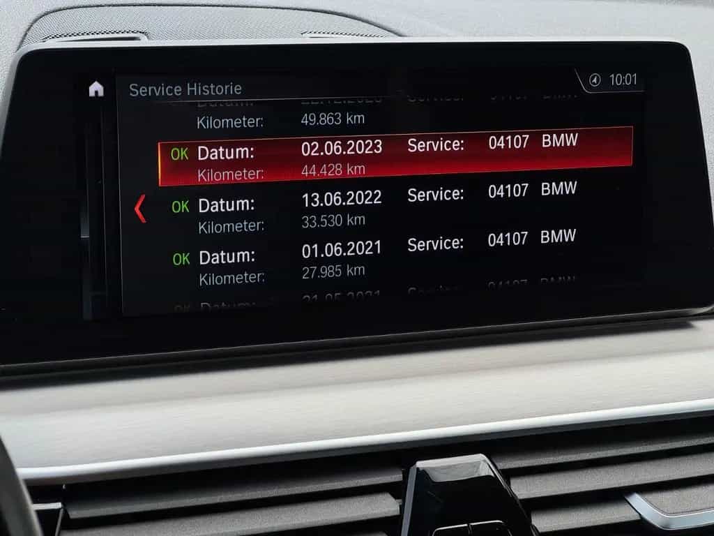 BMW 520 d Touring Sport Line*HEAD-UP*GARANTIE*KAMERA* 11/2017-photo-28