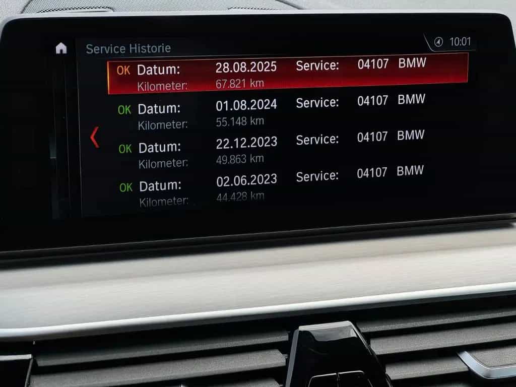 BMW 520 d Touring Sport Line*HEAD-UP*GARANTIE*KAMERA* 11/2017-photo-29