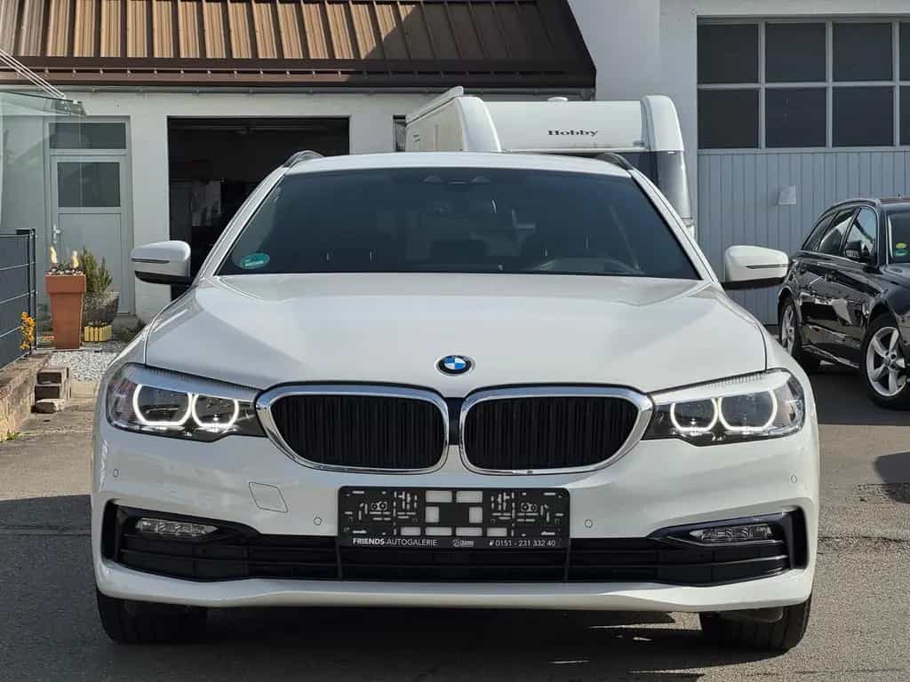 BMW 520 d Touring Sport Line*HEAD-UP*GARANTIE*KAMERA* 11/2017-photo-3