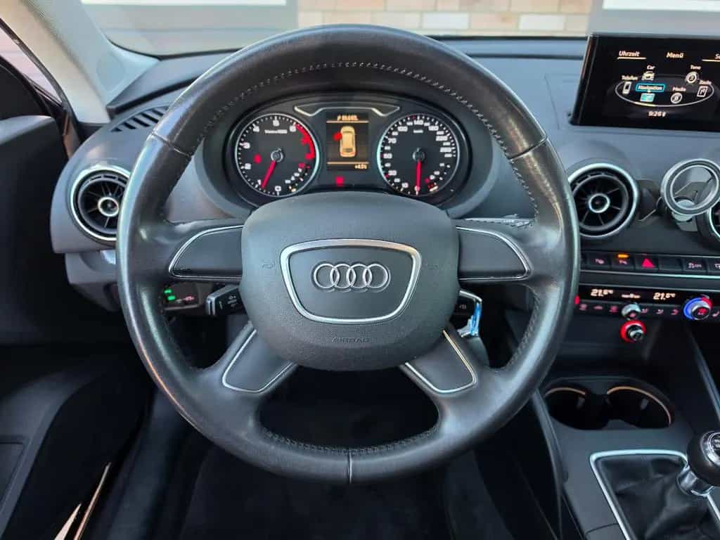 Audi A3 1.4  Ambiente TÜV Neu/Scheckh./LED/Navi/AHK 09/2014-photo-23