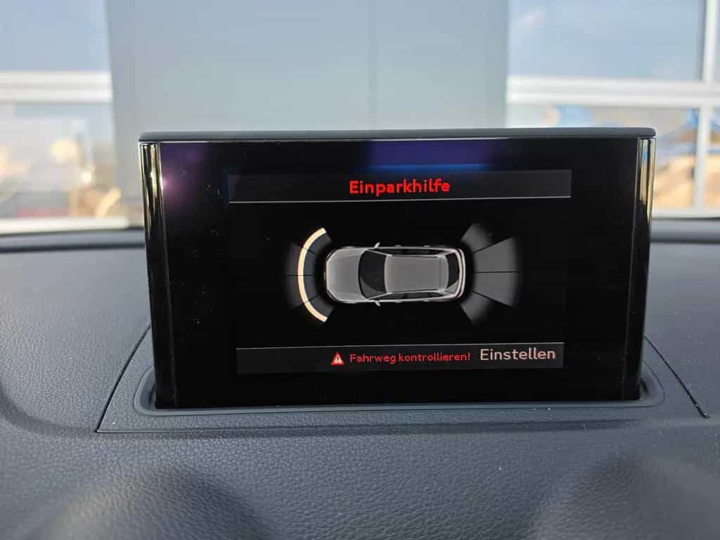 Audi A3 1.4  Ambiente TÜV Neu/Scheckh./LED/Navi/AHK 09/2014-photo-24