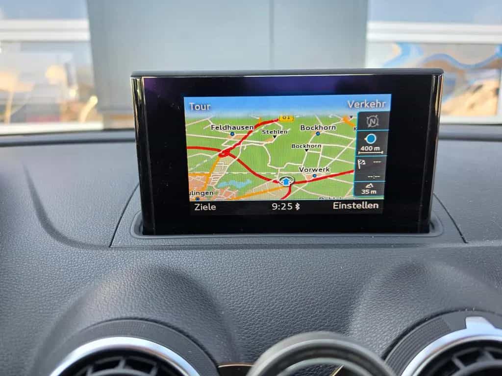 Audi A3 1.4  Ambiente TÜV Neu/Scheckh./LED/Navi/AHK 09/2014-photo-25