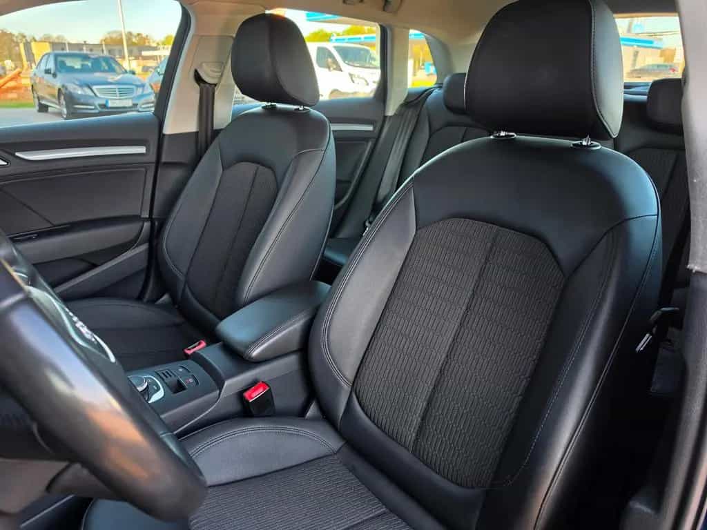Audi A3 1.4  Ambiente TÜV Neu/Scheckh./LED/Navi/AHK 09/2014-photo-29
