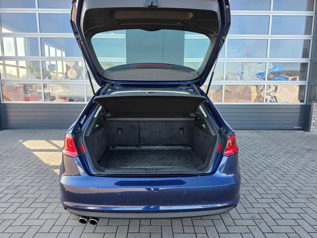 Audi A3 1.4  Ambiente TÜV Neu/Scheckh./LED/Navi/AHK 09/2014-photo-37