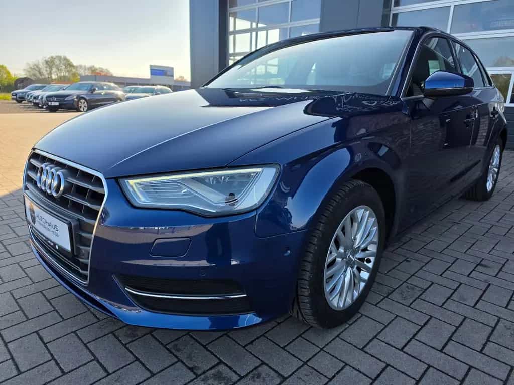 Audi A3 1.4  Ambiente TÜV Neu/Scheckh./LED/Navi/AHK 09/2014-photo-5