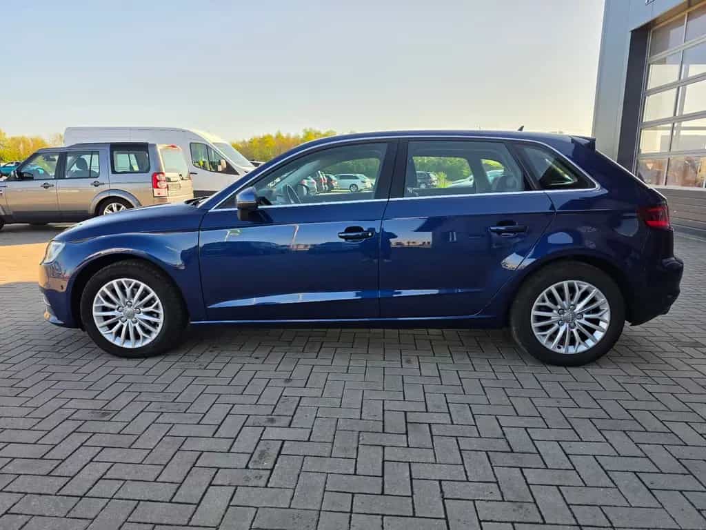 Audi A3 1.4  Ambiente TÜV Neu/Scheckh./LED/Navi/AHK 09/2014-photo-6