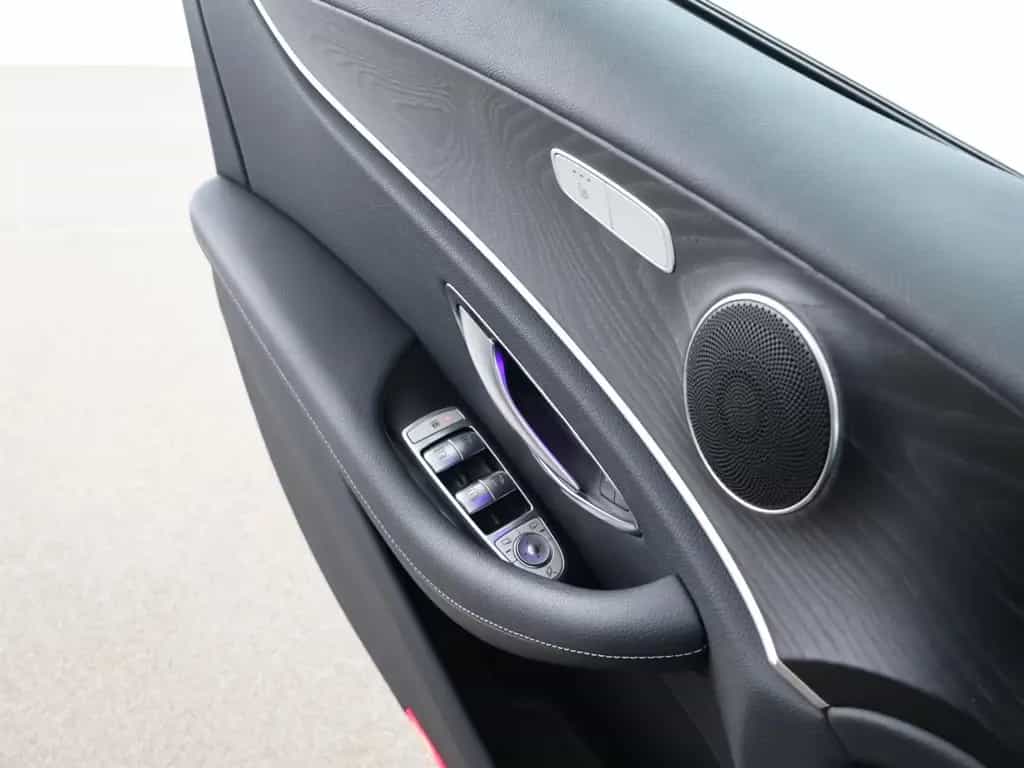 Mercedes-Benz E 220 d Avantgarde SHD Widescreen Distr. LED 06/2022-photo-13