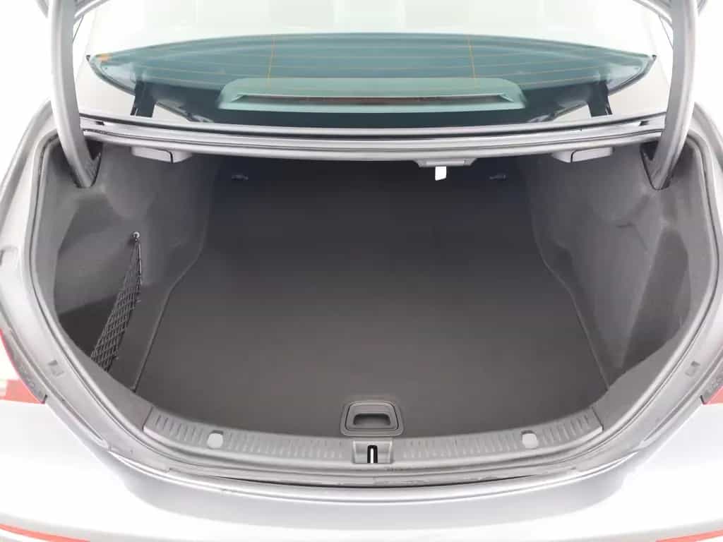 Mercedes-Benz E 220 d Avantgarde SHD Widescreen Distr. LED 06/2022-photo-15