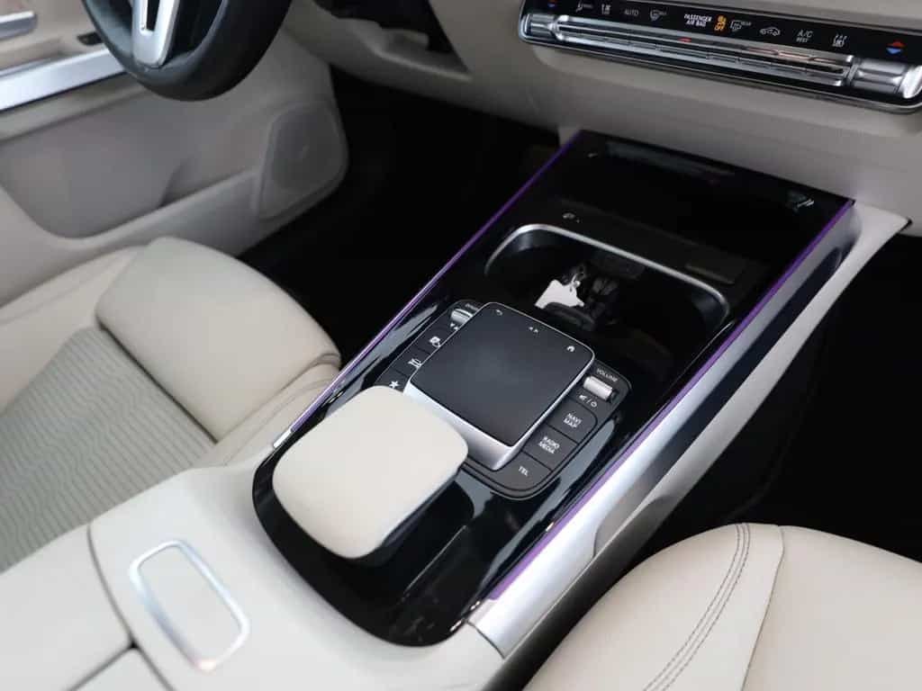Mercedes-Benz GLB 200 d 4M Progressive StandHz. AHK LED 02/2022-photo-18