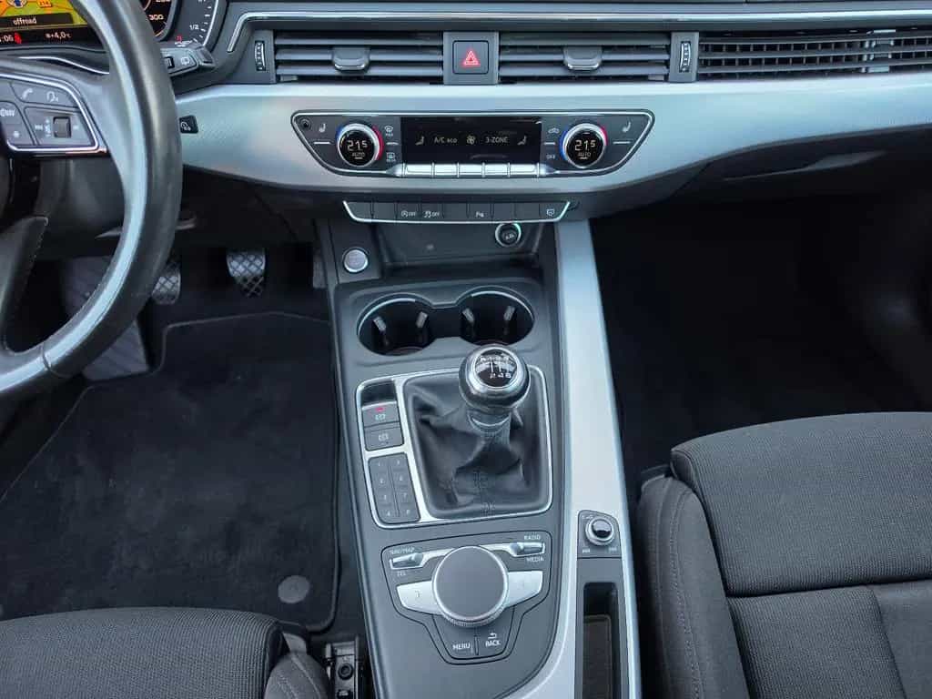 Audi A4 1.4 Sport TÜV Neu/Scheckh./AHK/Xenon/ 11/2017-photo-20